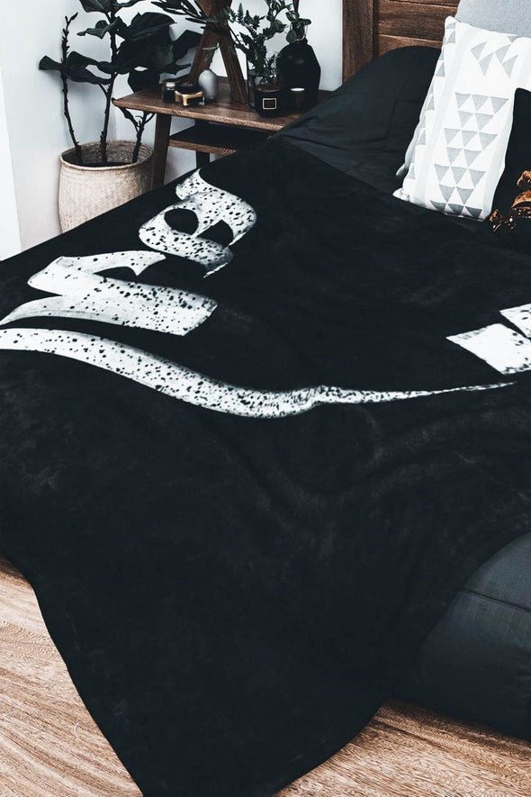 HICH PERSIAN CALLIGRAPHY B&W BLANKET